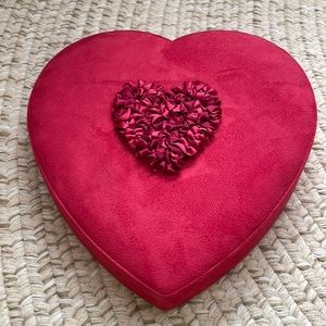 Vintage Godiva Heart ♥️ Box
